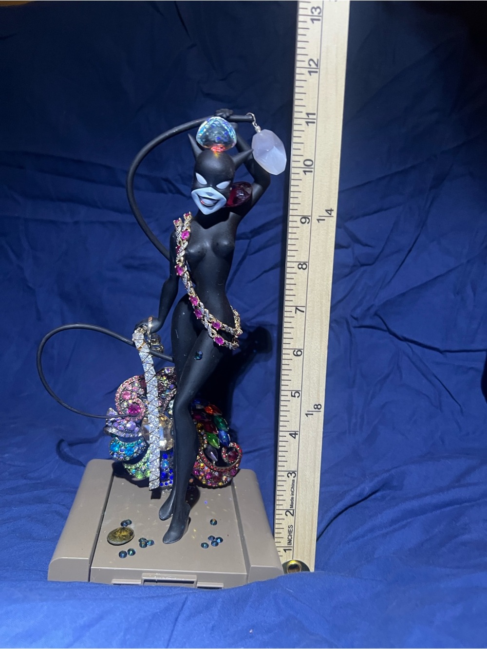 11” Jeweled Catwoman Collectible — Genuine Gemstone Embellishments 💎 - Picture 14 of 14